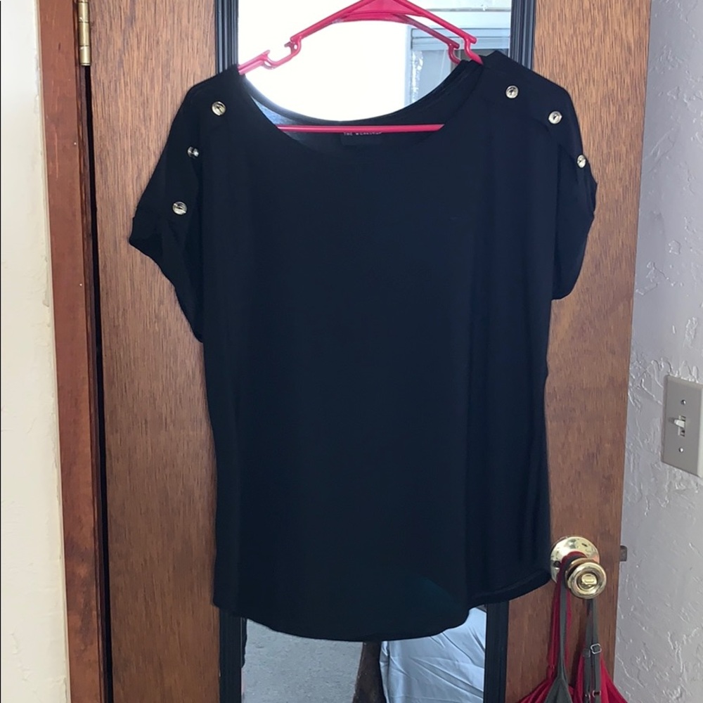 Short sleeve shirt